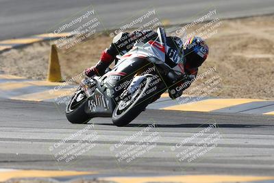 media/Feb-07-2025-CVMA Friday Practice (Fri) [[7034960ba2]]/2-Racer 2/Session 3 (Turn 8)/